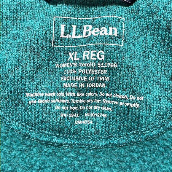 LL Bean Women's Blue/Green Sweater Fleece Long Vest Size XL - Picture 3 of 4